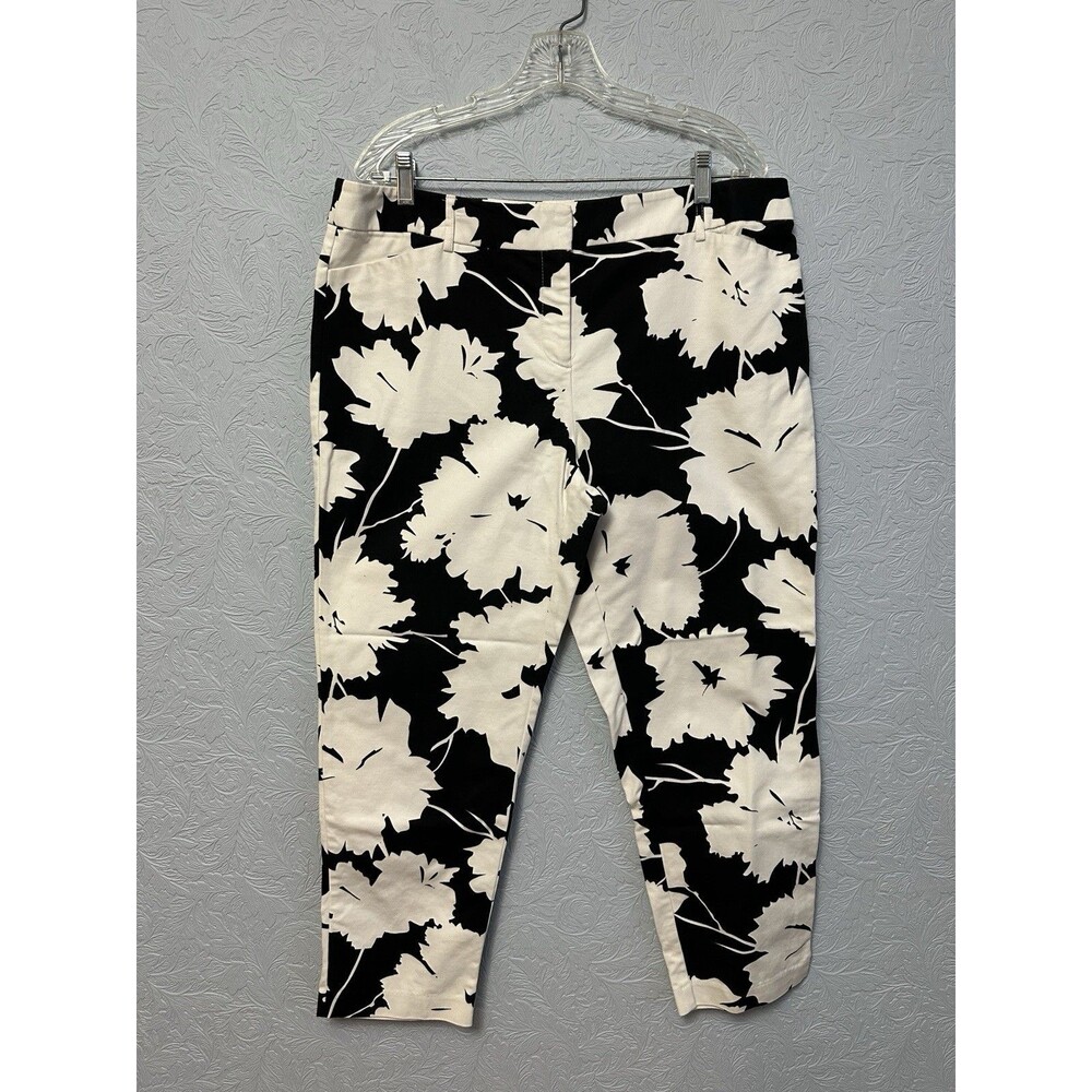 Liz Claiborne Size 14 Emma Ankle Pants J19
